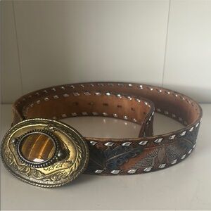 Stylish Leather Belt with Gold Buckle